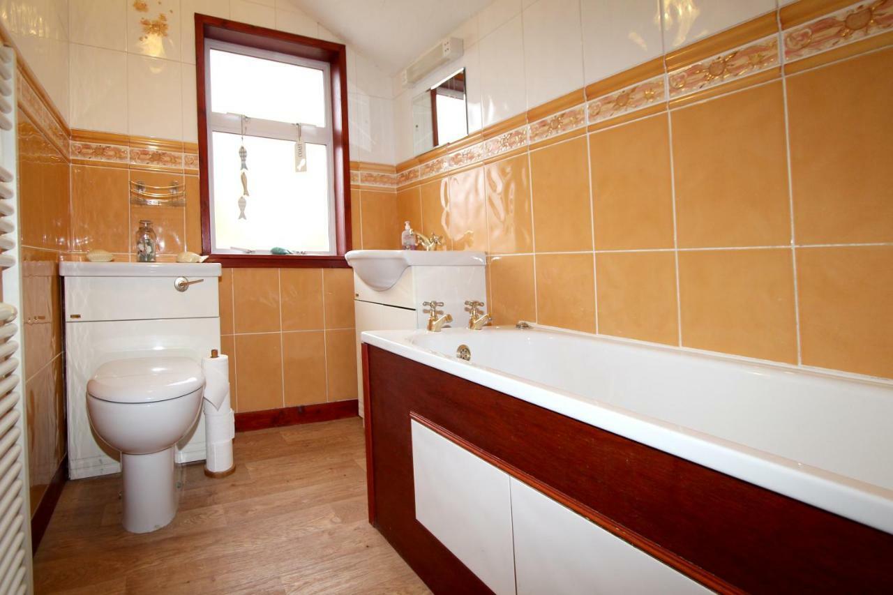 Three Bedroom Holiday House In オーバン エクステリア 写真