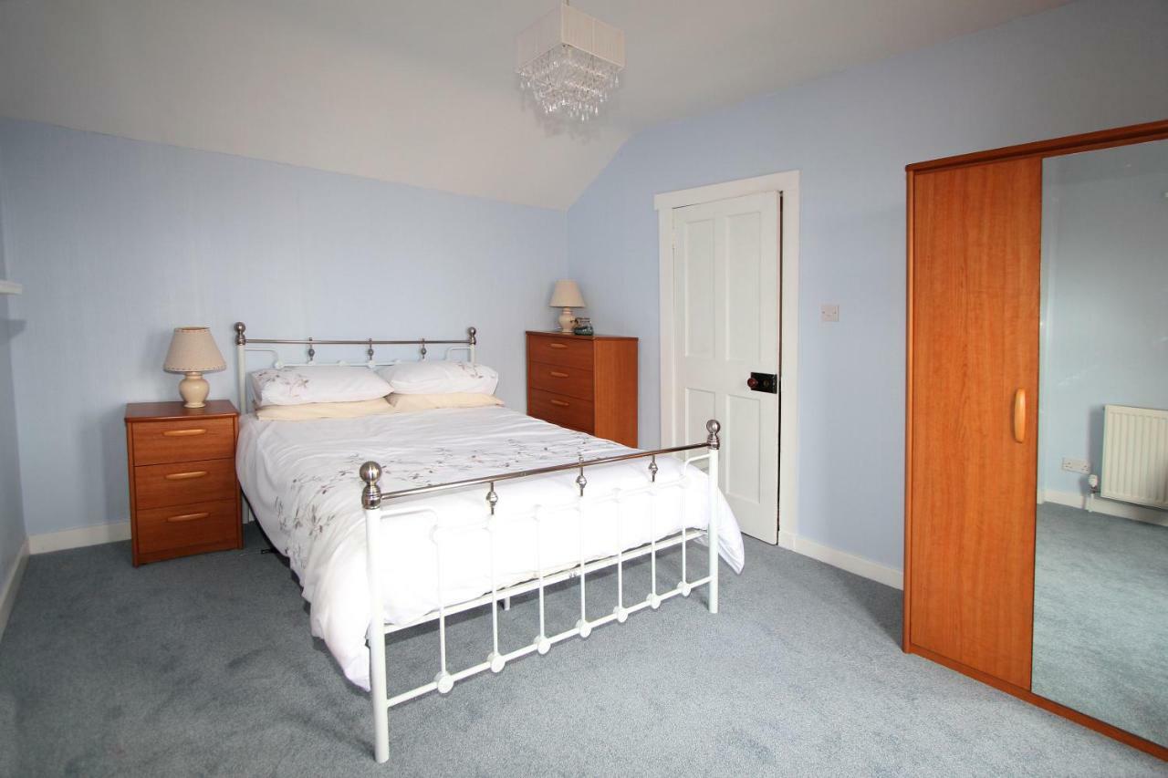Three Bedroom Holiday House In オーバン エクステリア 写真